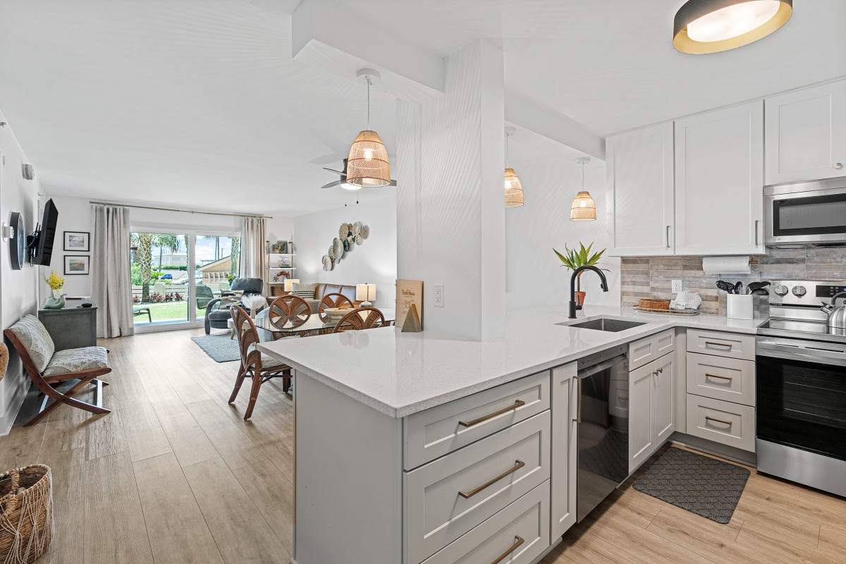 Islander Resort in Destin-Unit 109-1