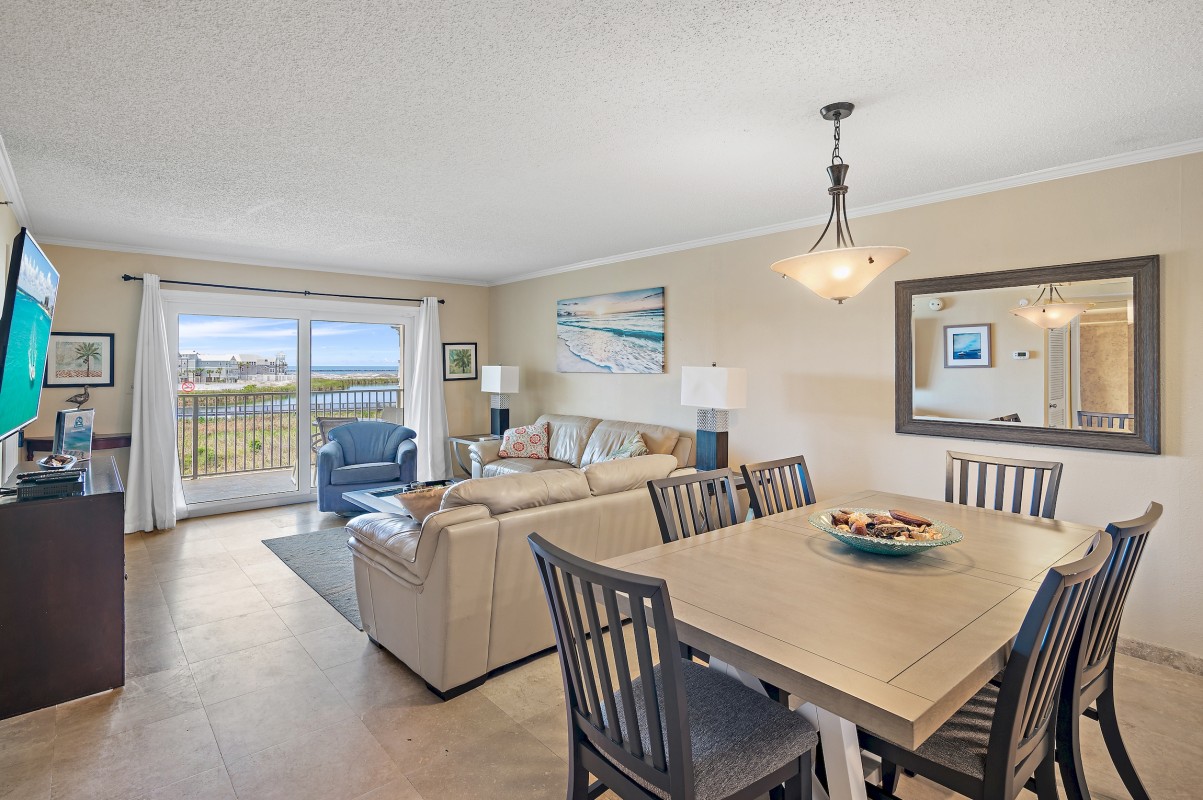 Islander Resort in Destin-Unit 318-1