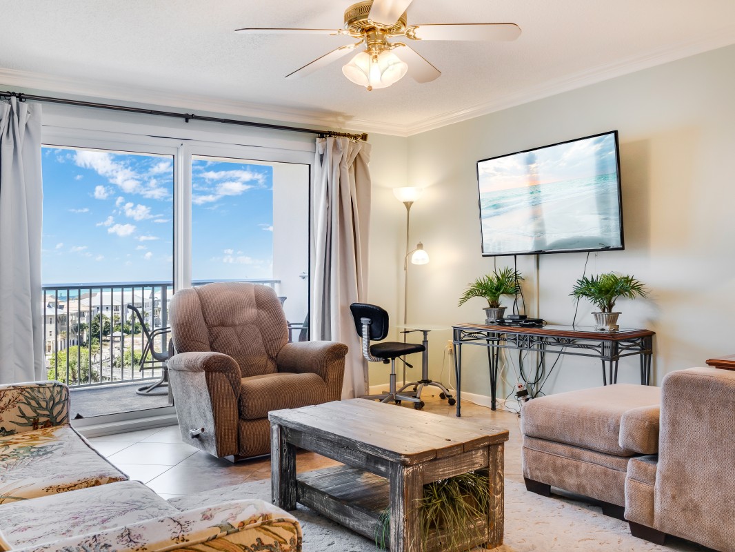Islander Resort in Destin-Unit 711-1