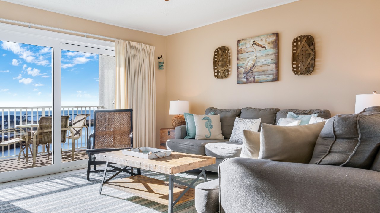 Islander Resort in Destin-Unit 715-1
