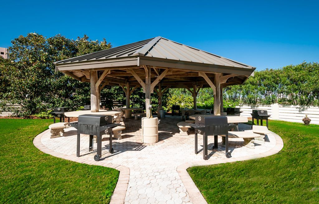 gazebo grilling area 1300px 1024x657 1